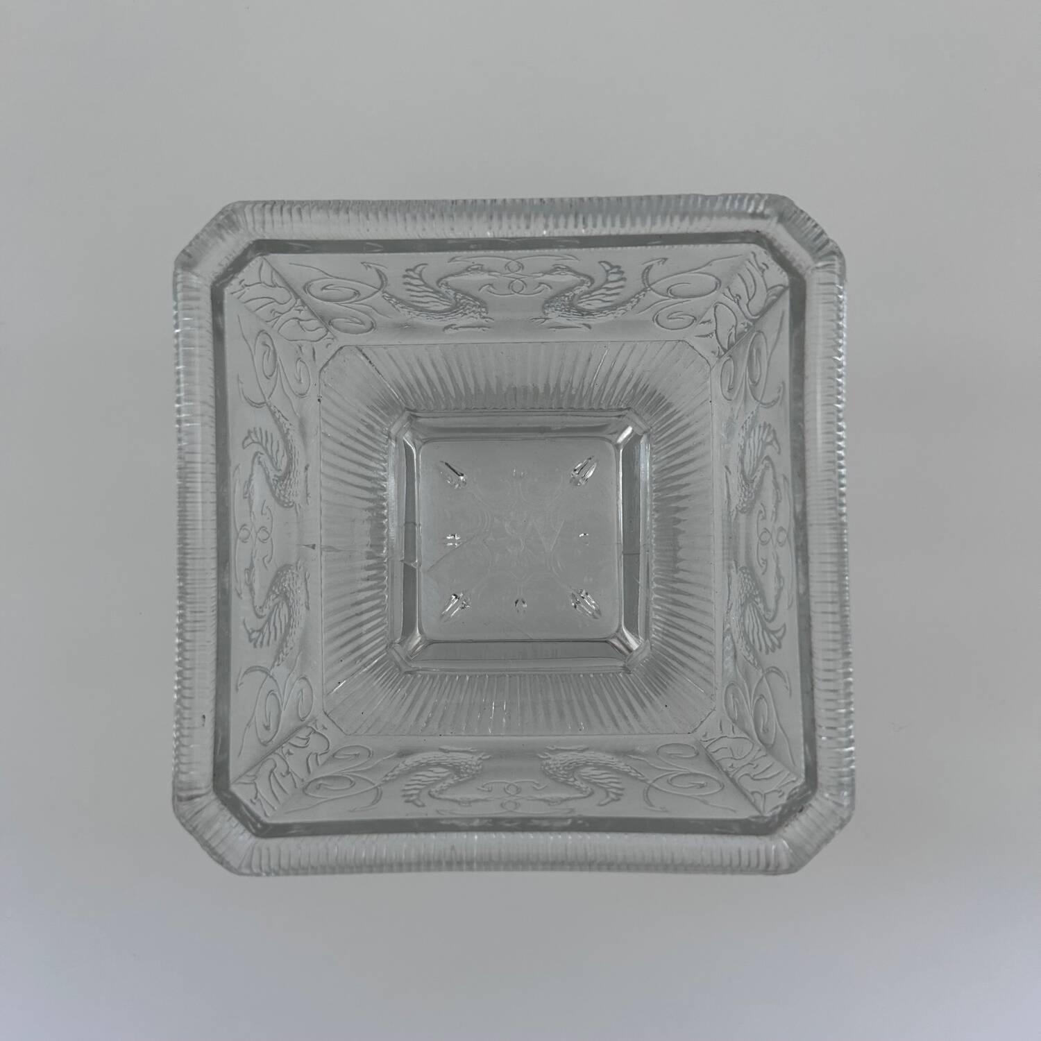 Glass cup with dragon decoration