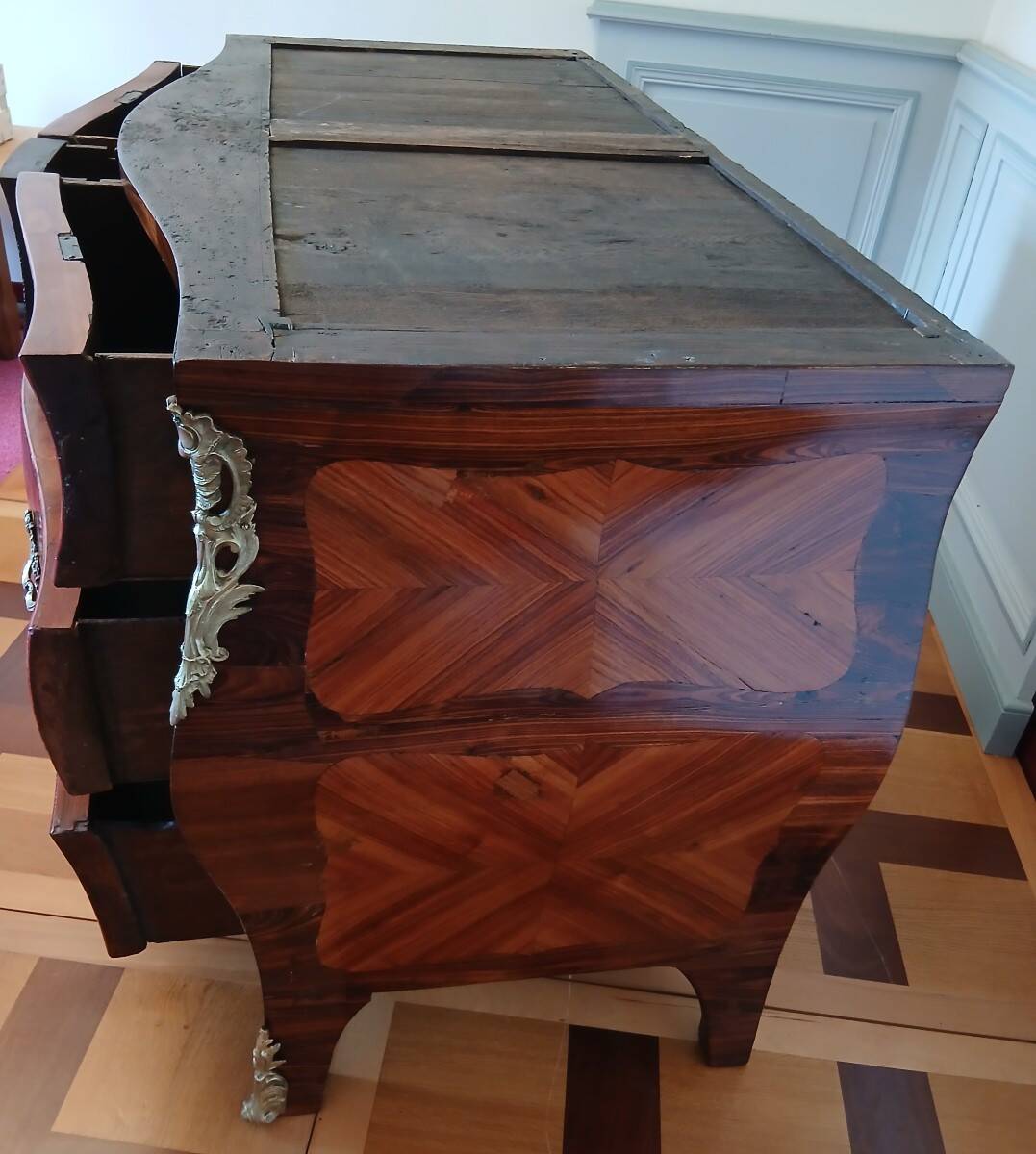 Louis XV period commode with tomb-like shape, stamped Léonard Boudin 1735-1807, 18th century