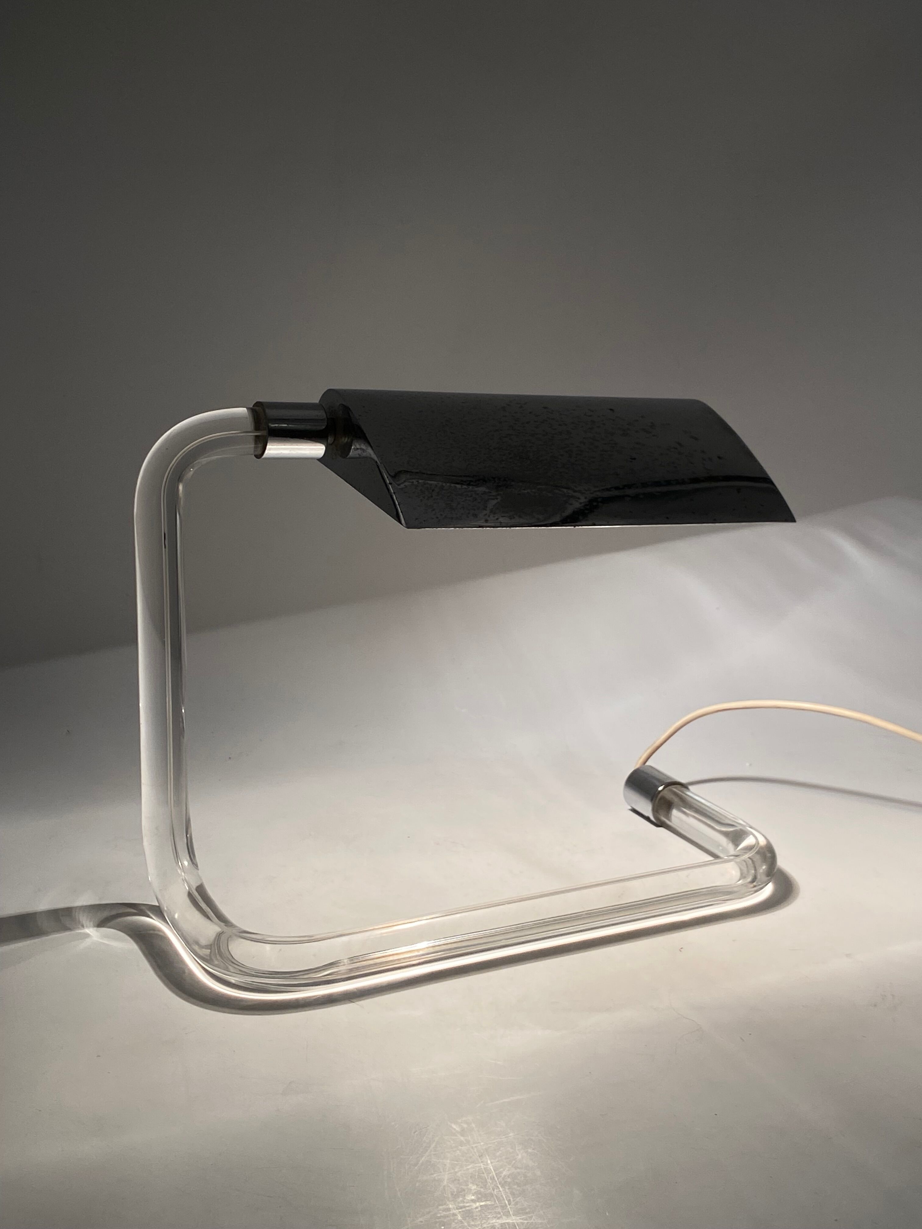 Peter hamburger, crylicord modernist crylicord desk lamp, knoll international, 1960s