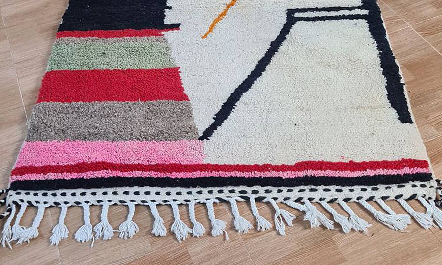 Handmade wool Berber rug 150 X 100 CM