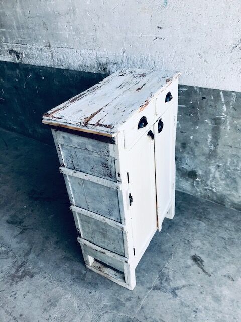 Small Parisian dresser