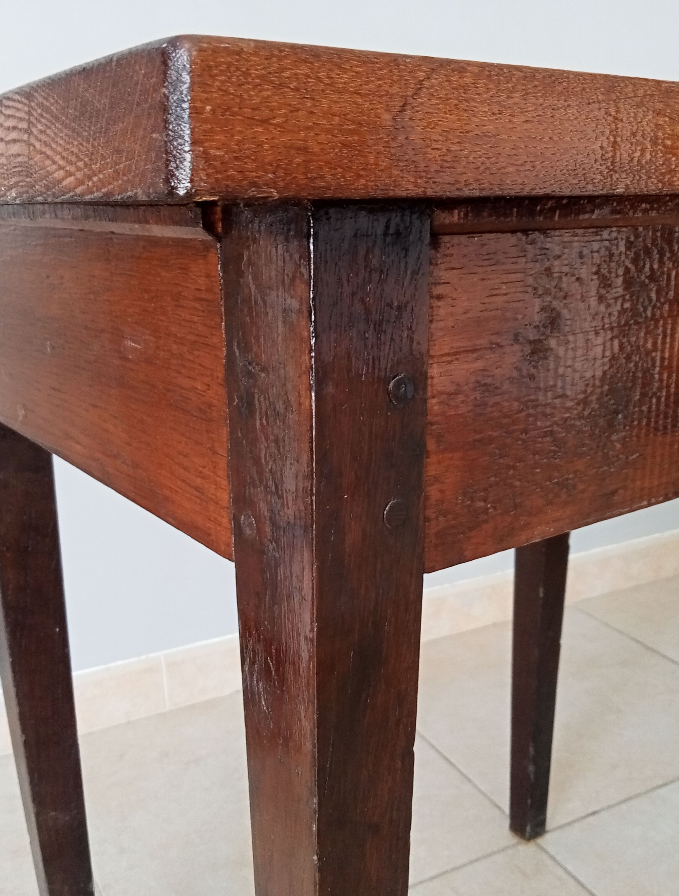 Solid oak table early XXth