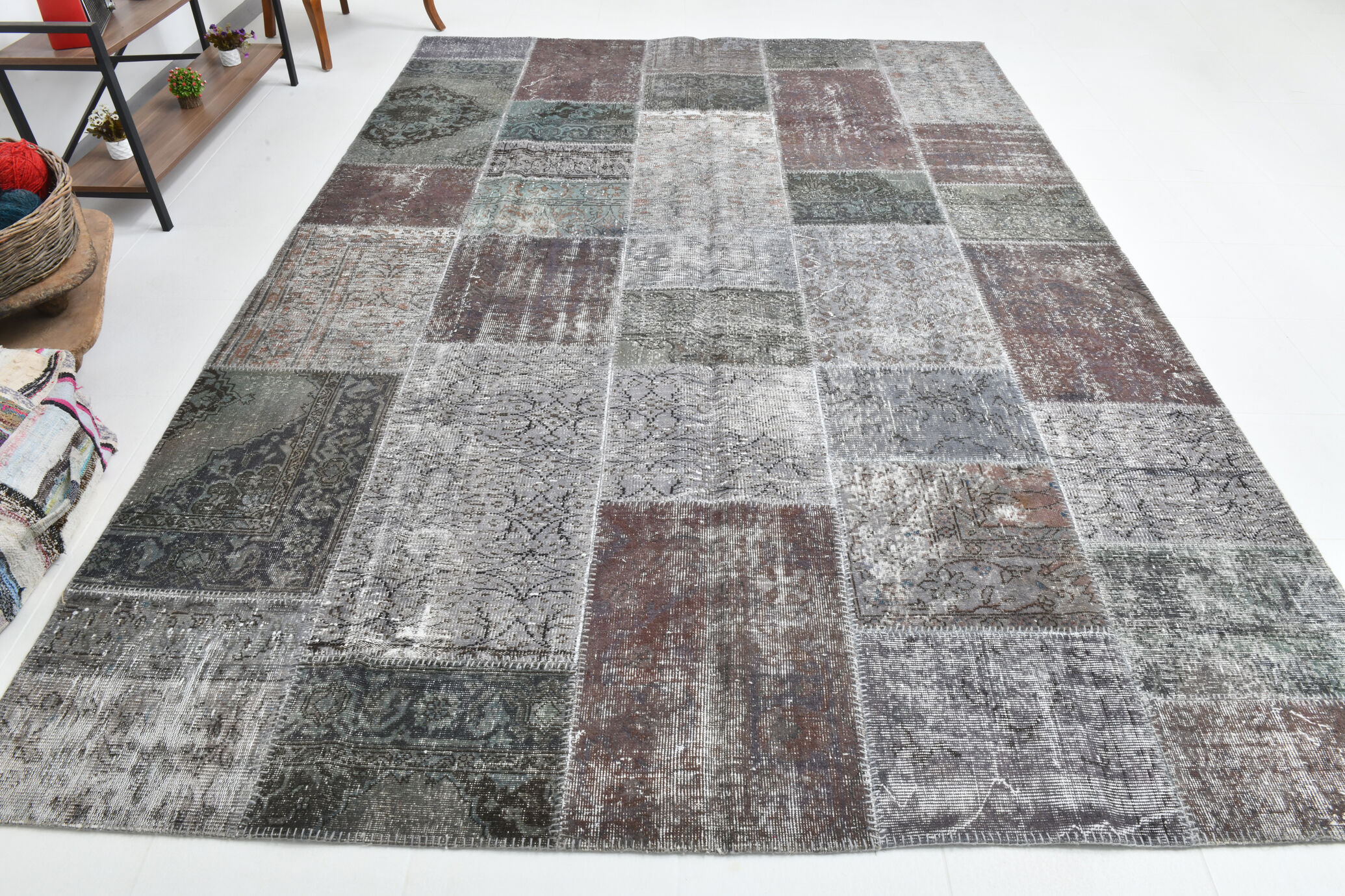 8x11 Handmade Wool Vintage Rug 354x251Cm