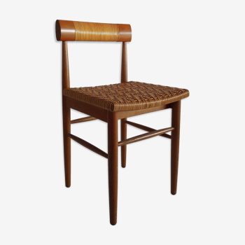 Chair vintage wood and woven rattan of the 1960s