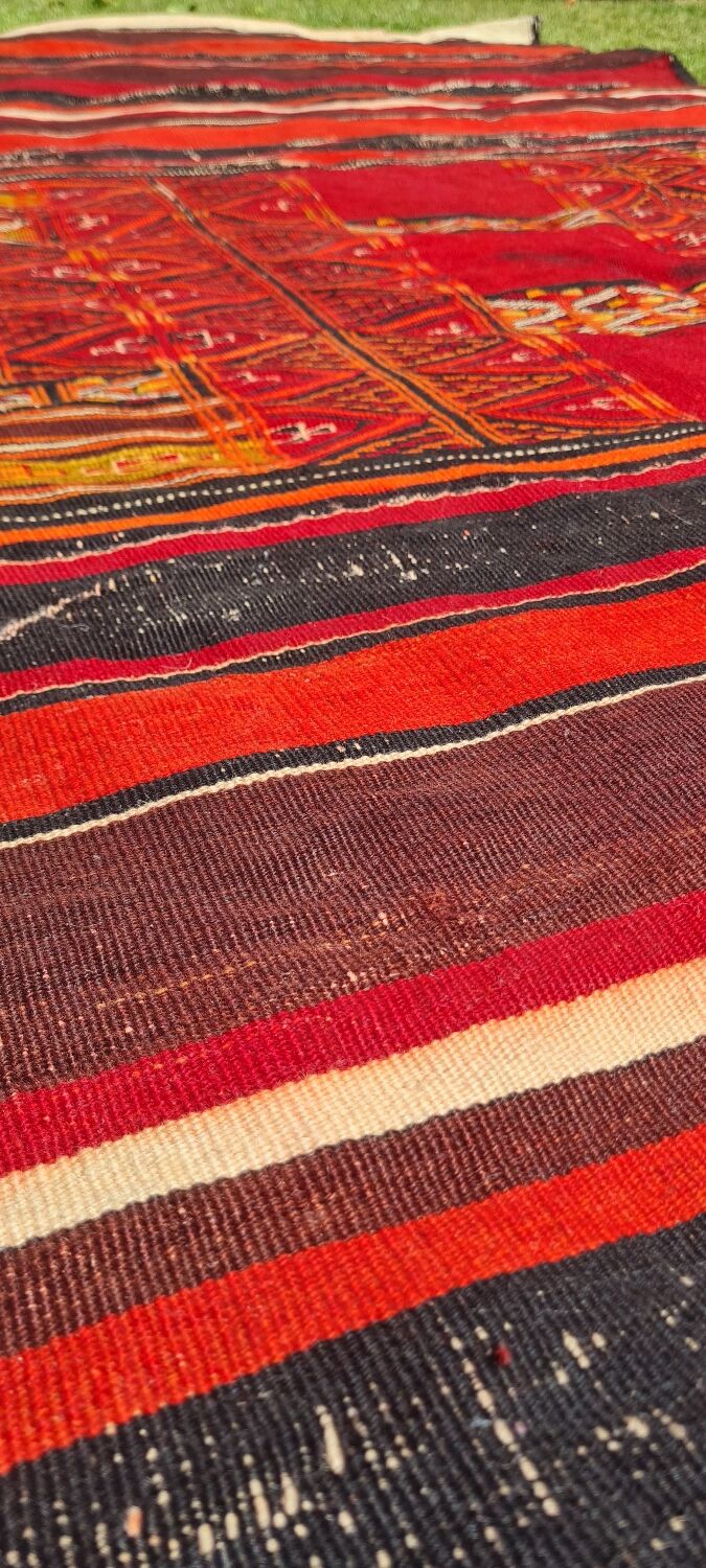 Kilim carpet 280 x 150