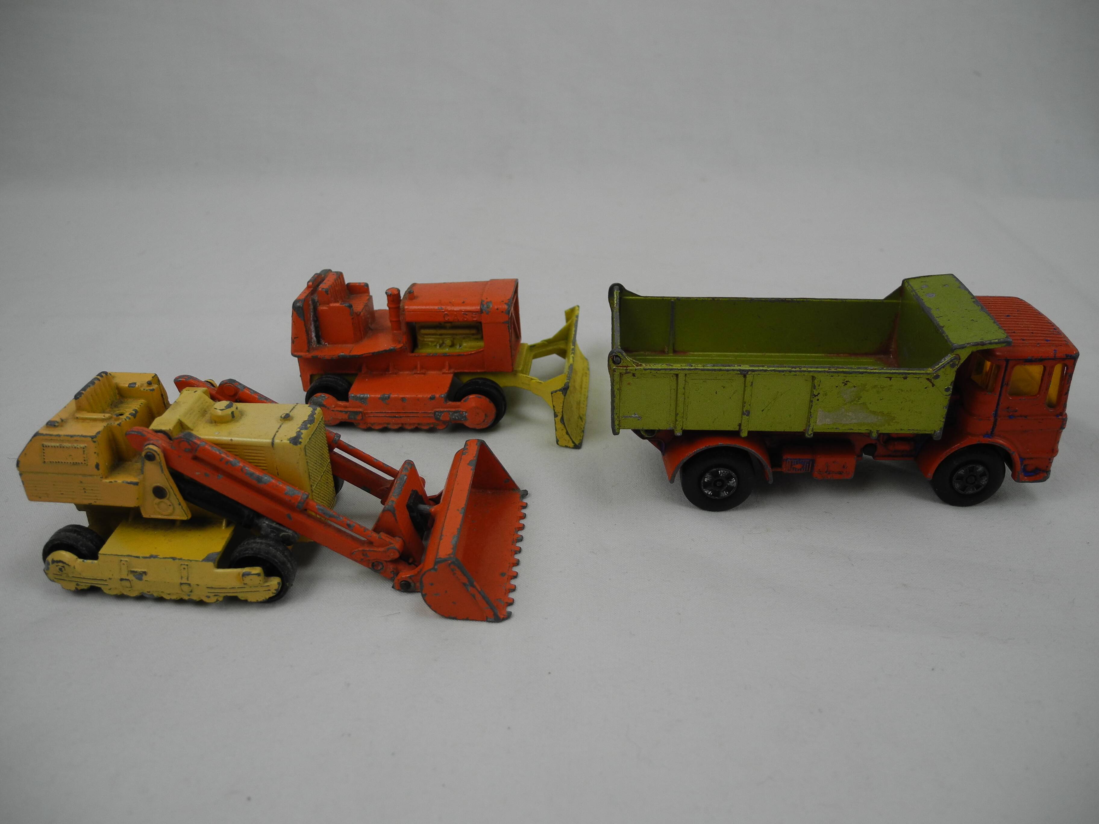 Lot of vintage Matchbox Lesney 70s vehicles