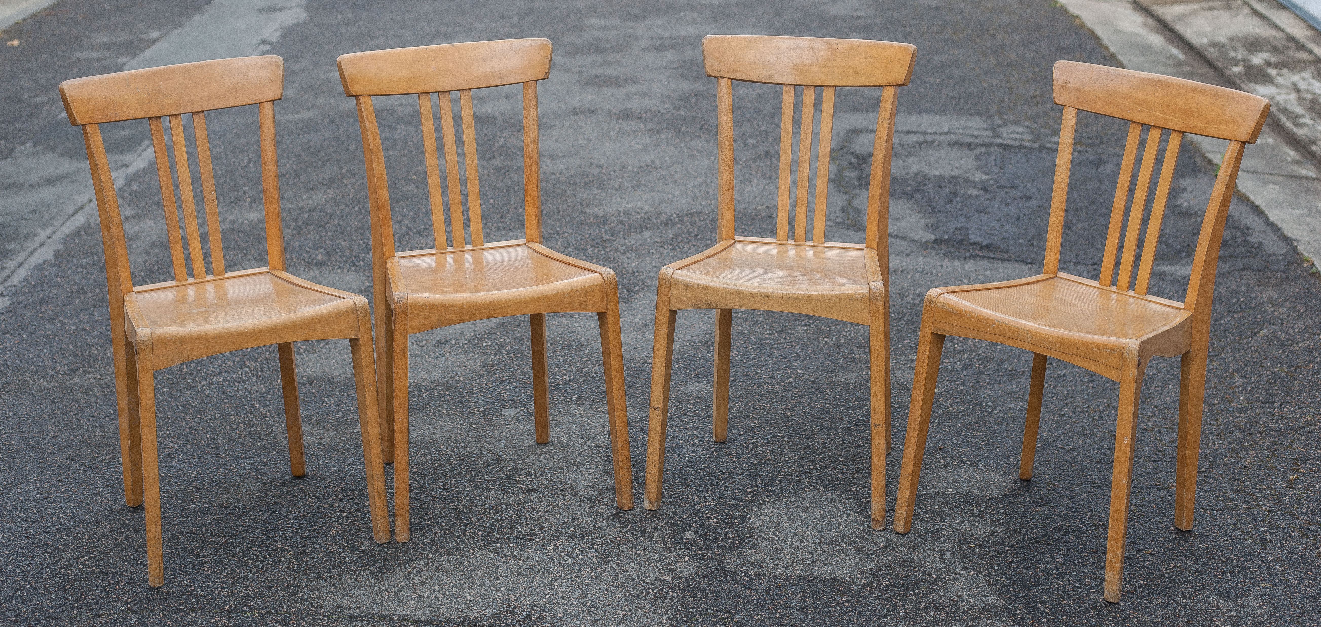 Set of 4 Stella Luterma chairs