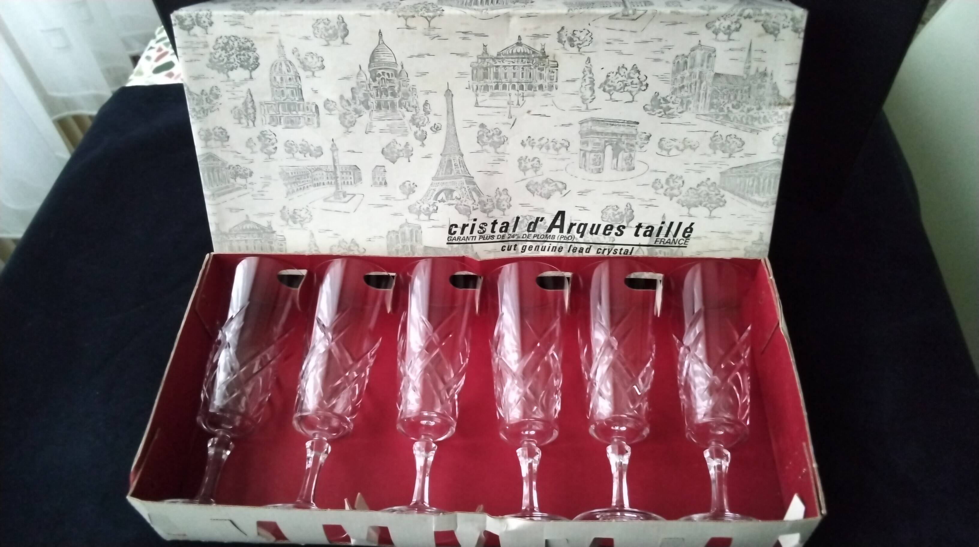 6 Antique Champagne Flutes in Arques Crystal, Saumur Model
