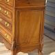 Commode en noyer Louis XV avec miroir