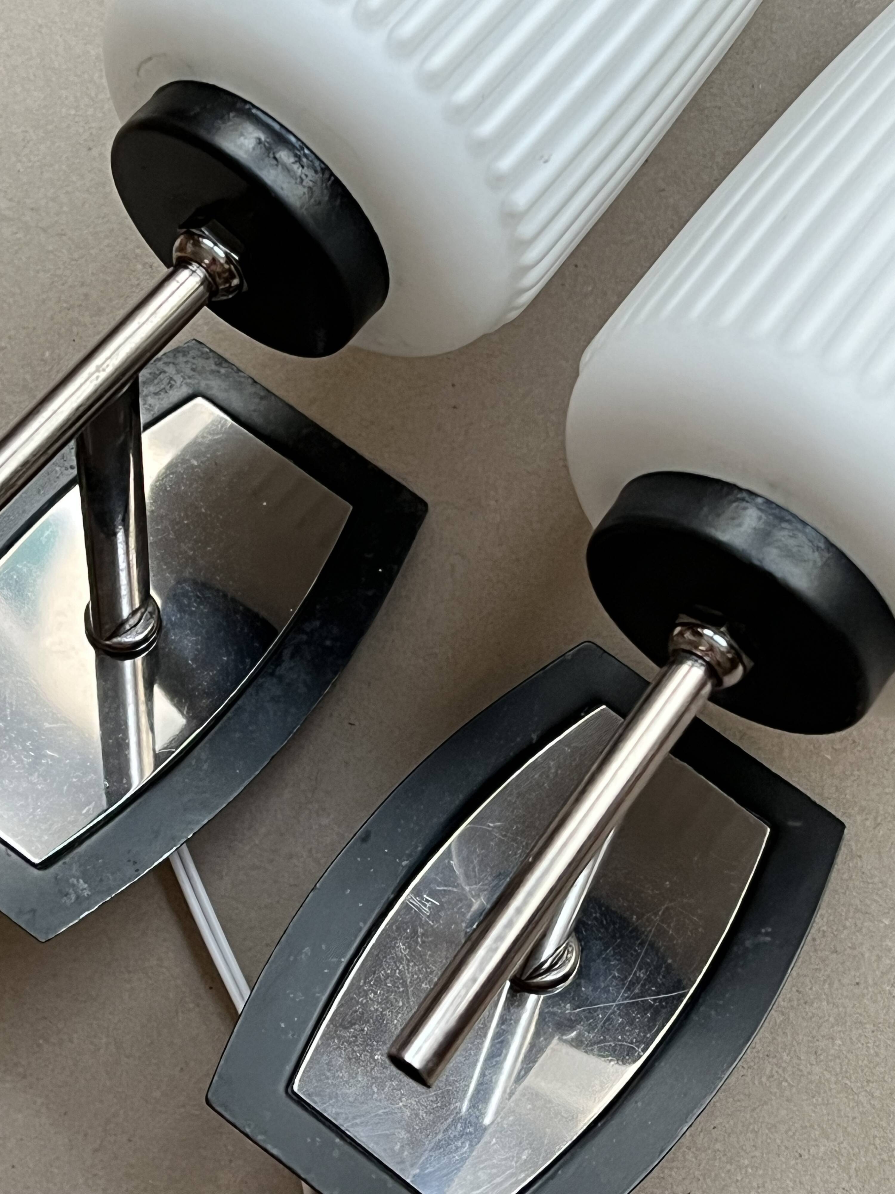 Pair of Italian mid-century wall lights, 1960-70s