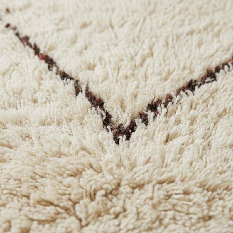 Traditional handmade pure wool rug, size 150 x 250 cm