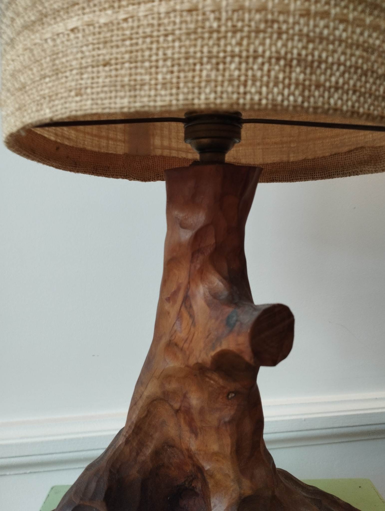 Wooden foot lamp