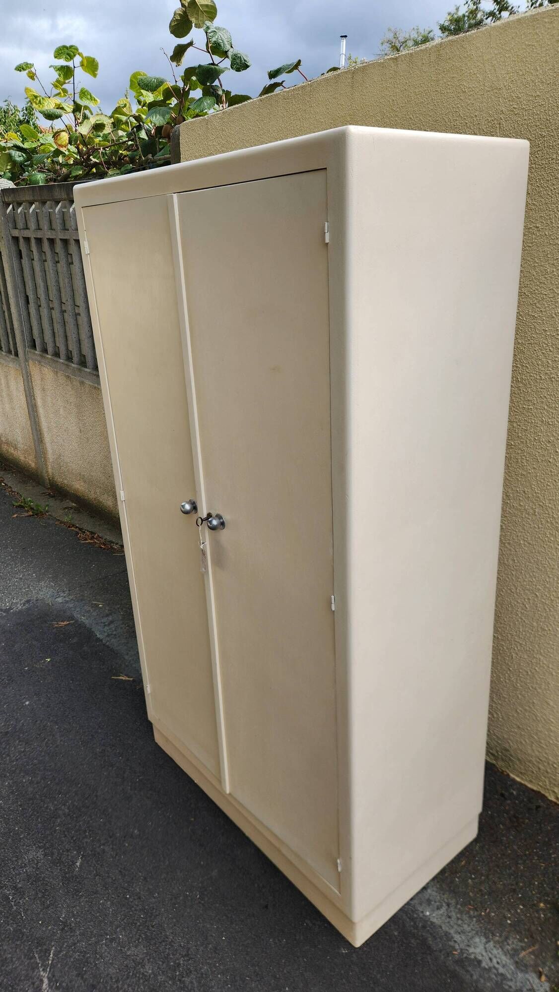 beautiful 2-door IVORY wooden linen wardrobe from the 1960s