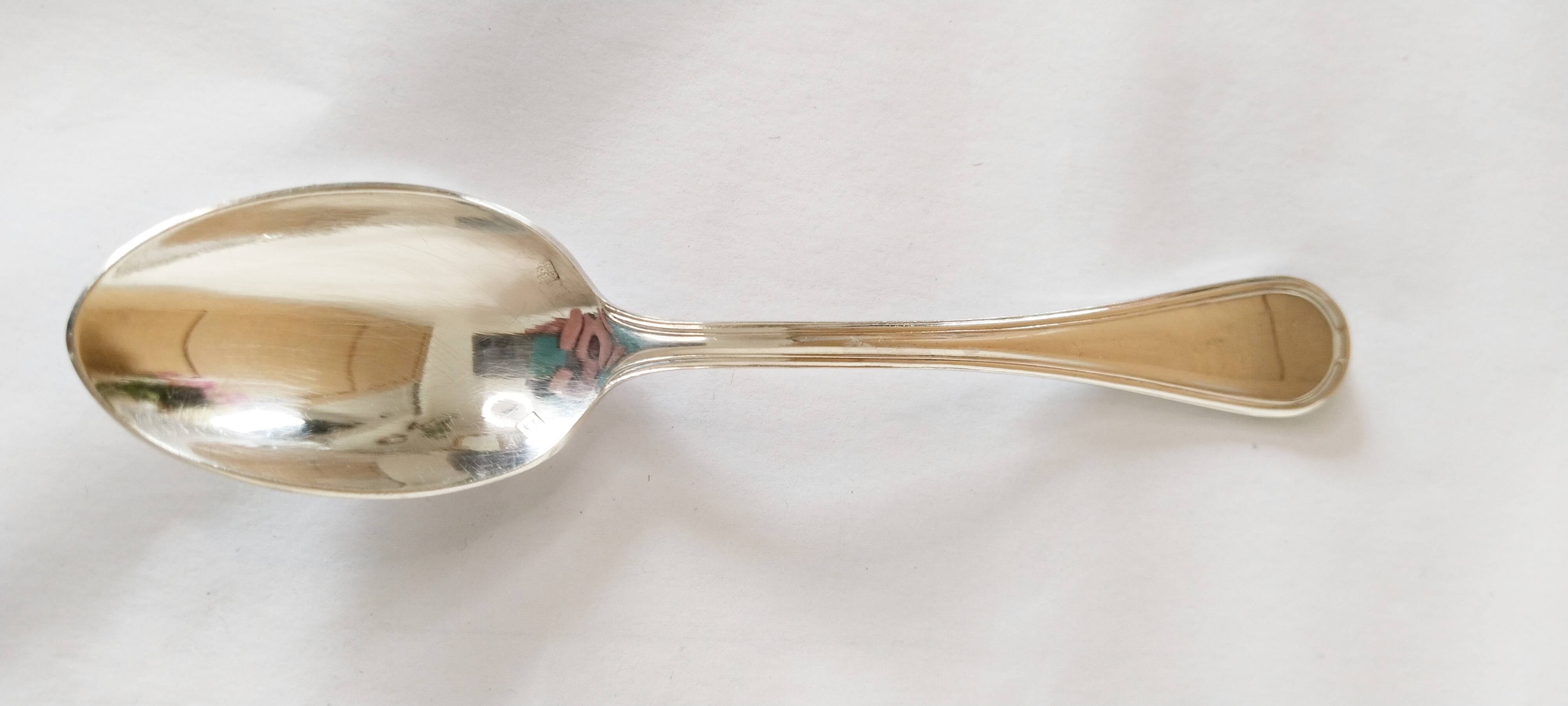 Dessert spoons, silver teaspoons