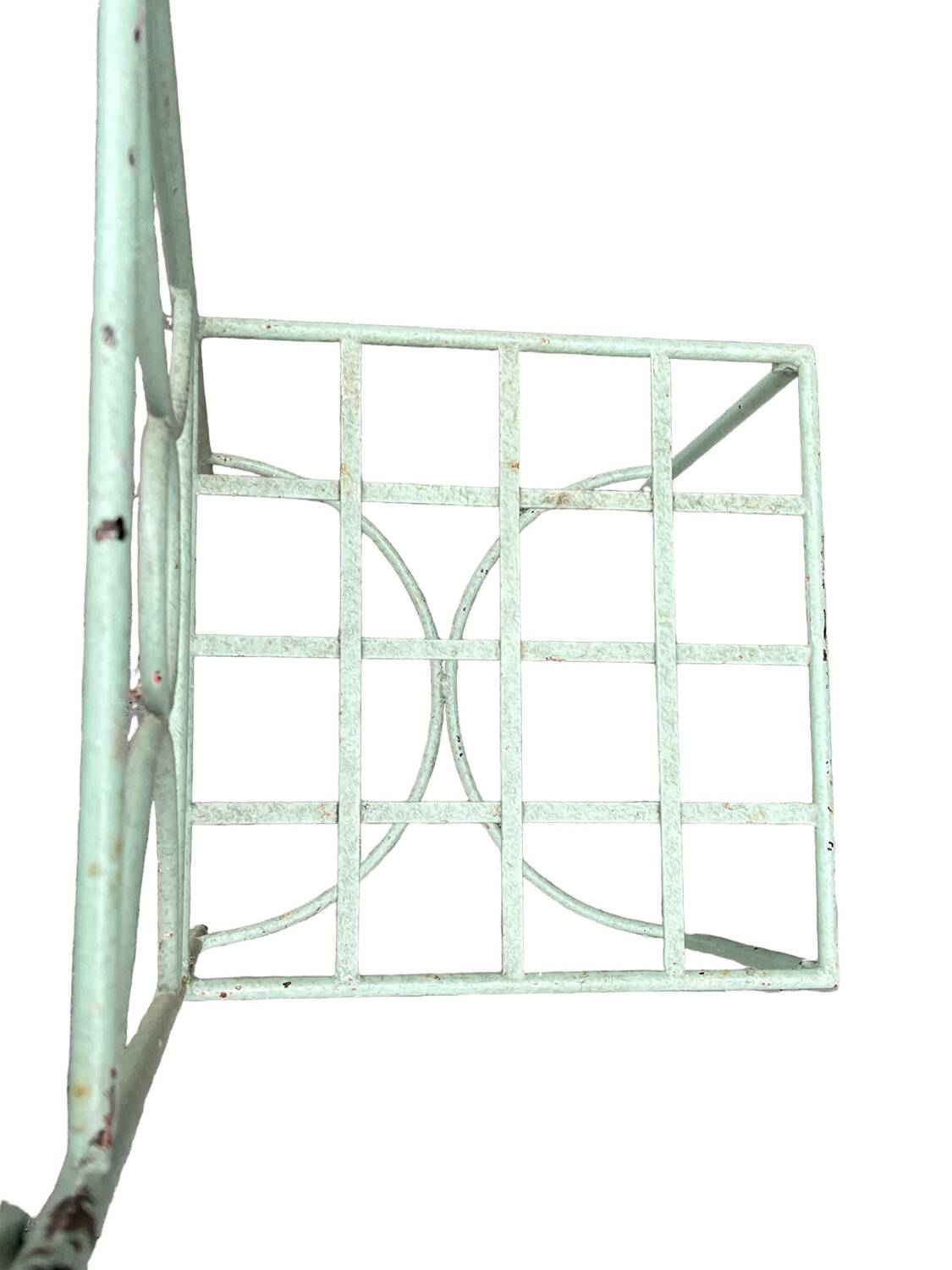 Set of 5 wrought iron garden furniture chairs