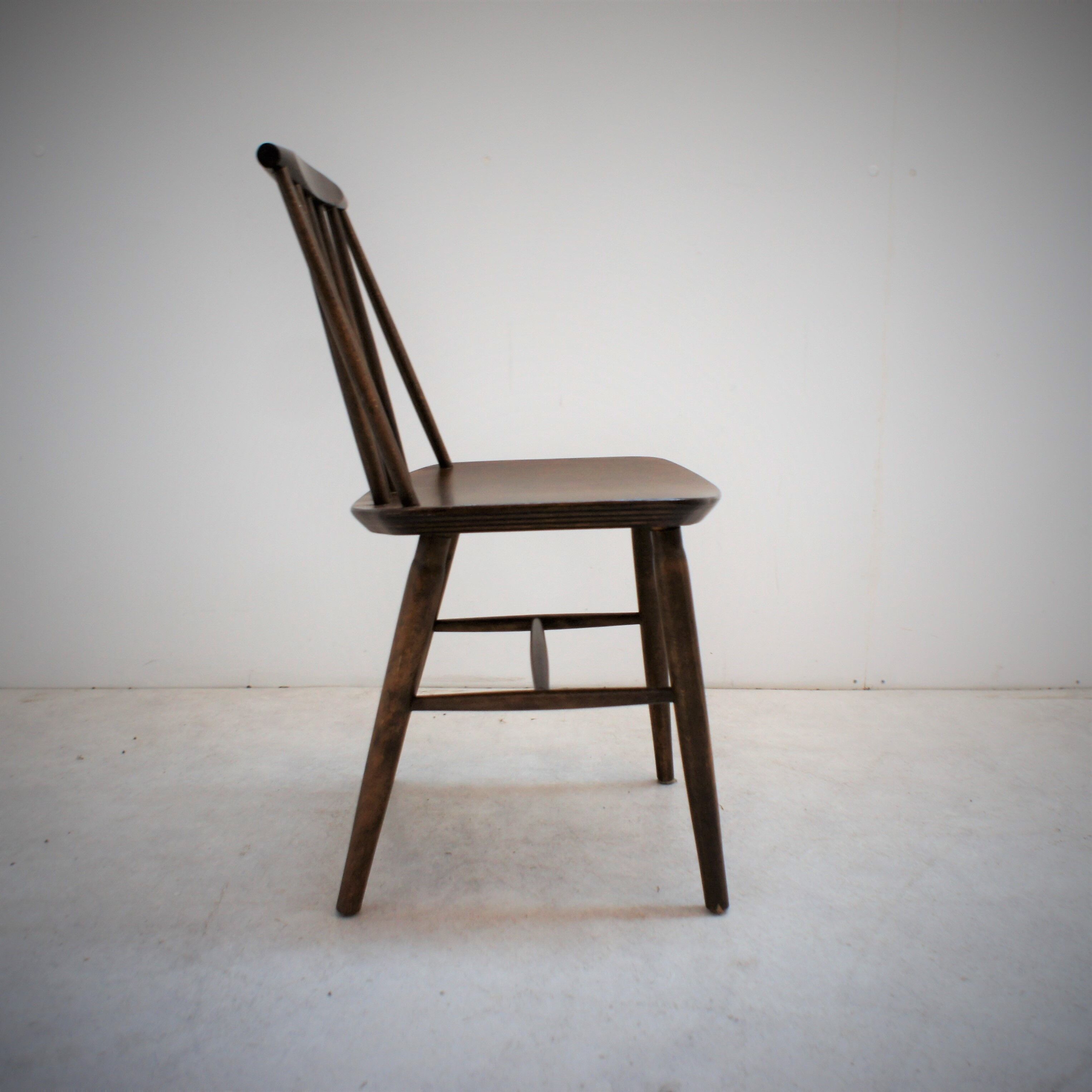 Series of six vintage Scandinavian chairs
