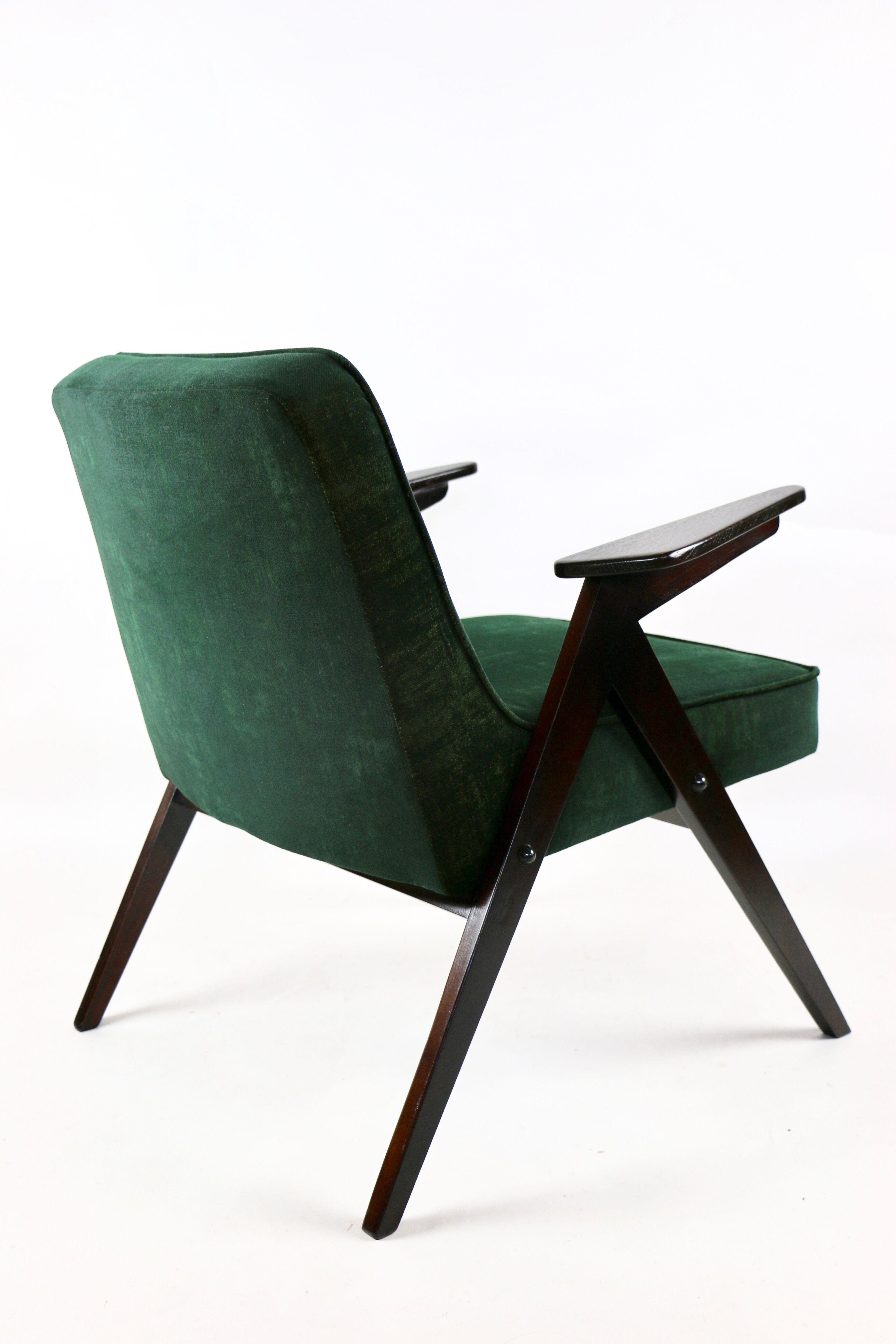 Green armchair by Józef Chierowski, 1970