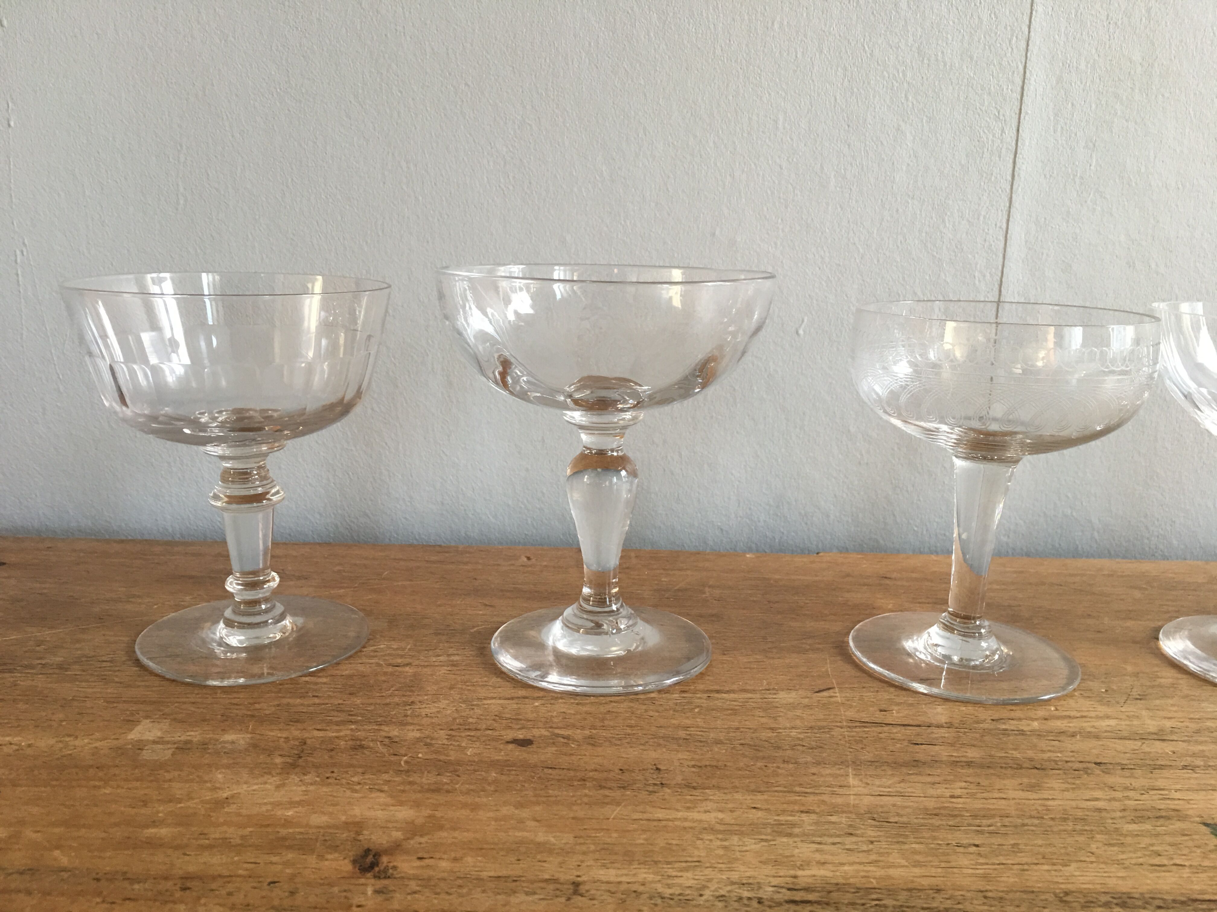 Set de 6 coupes à champagnes dépareillées