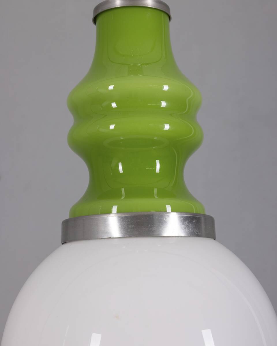 Chandelier en verre vert vintage des années 1970 avec un design d'ère spatiale