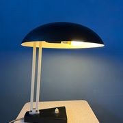 Lampe de bureau flexible vintage noire par Hala