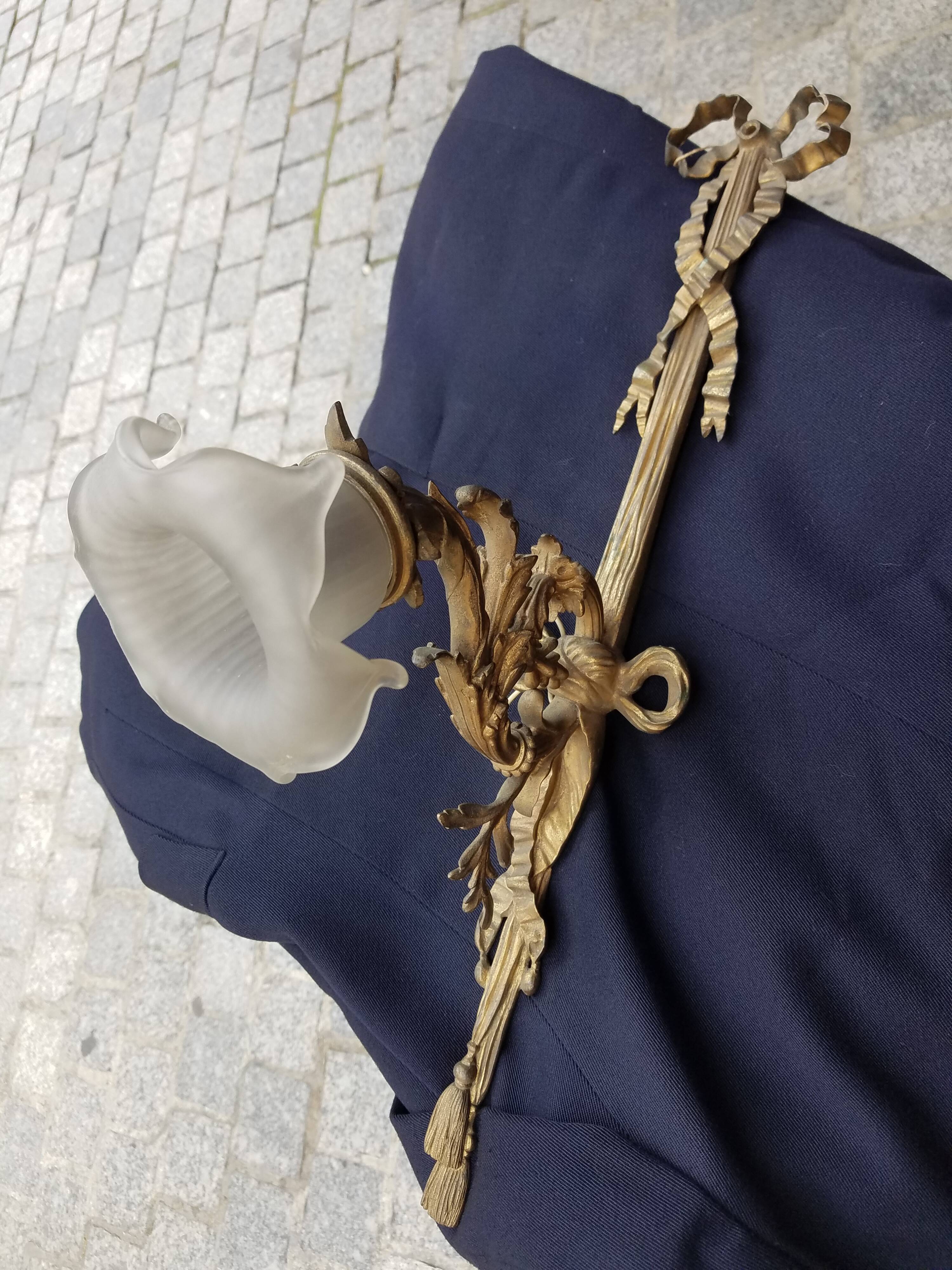 Pair of Napoleon III appliques in gilded bronze