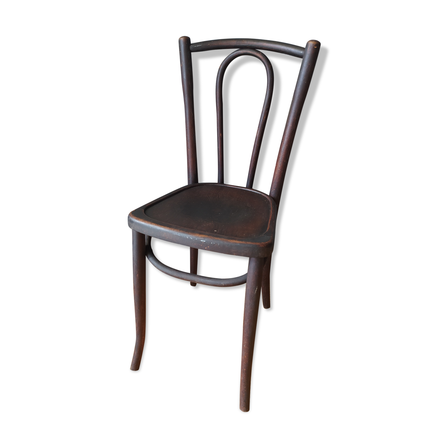 Curved wooden bistro chair