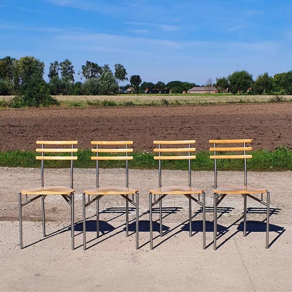 Set 4 - Chaise design suisse Zumsteg en hêtre tubulaire