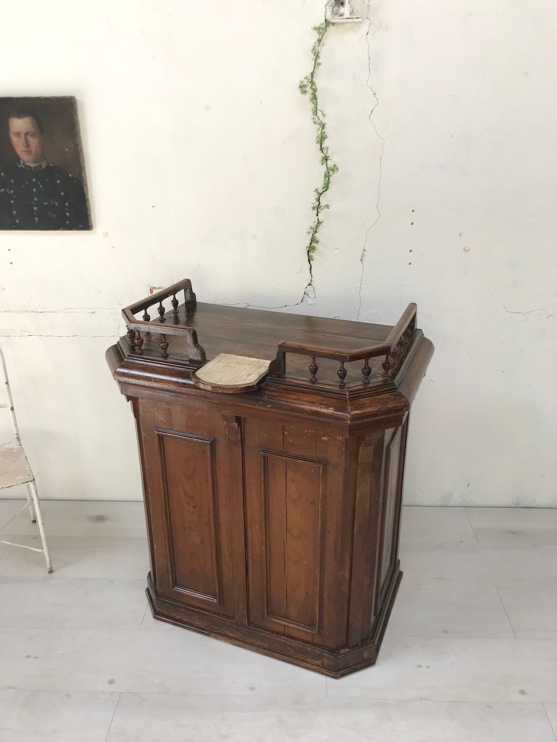 Checkout counter, circa 1900