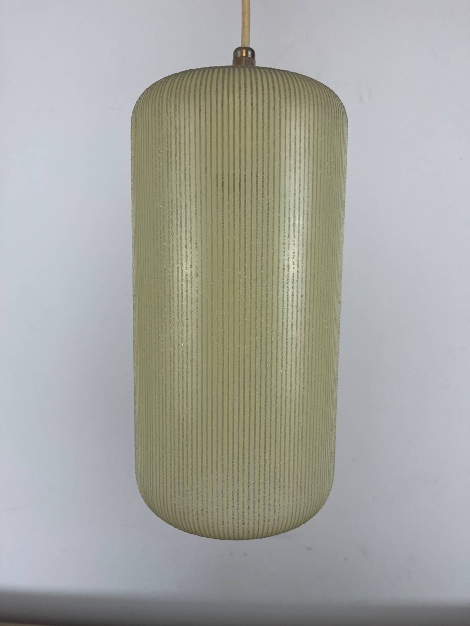 Suspension opaline vintage années 50