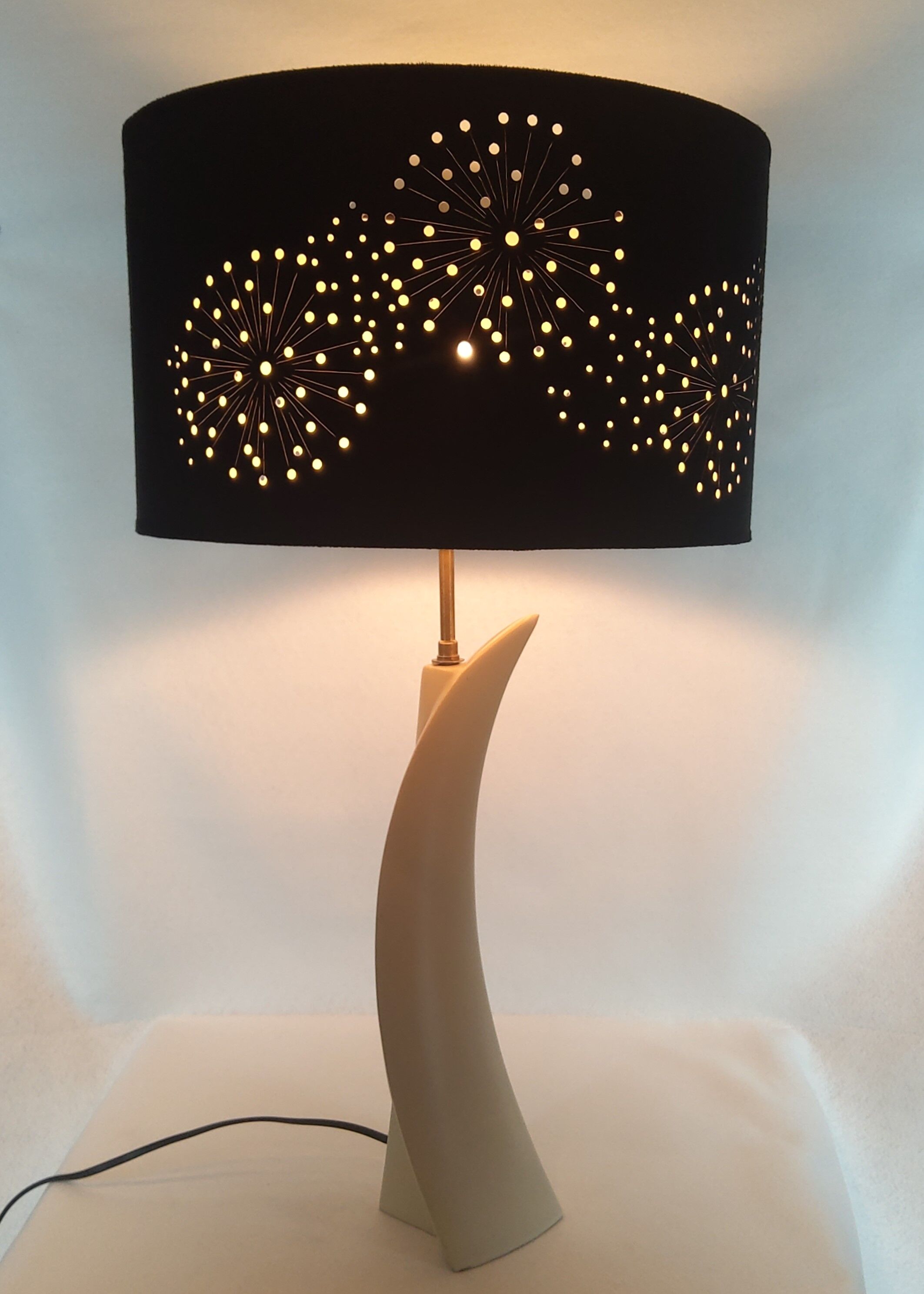 "Concorde" lamp vintage white ceramic 1960