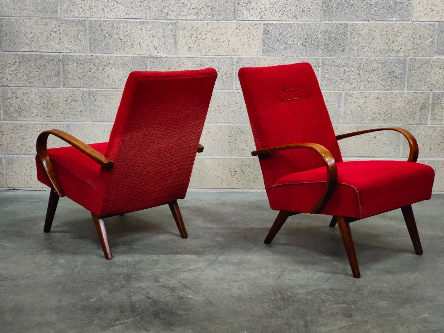 Pair of armchairs 6952 by Jaroslav Smidek for Ton, ex Czechoslovakia