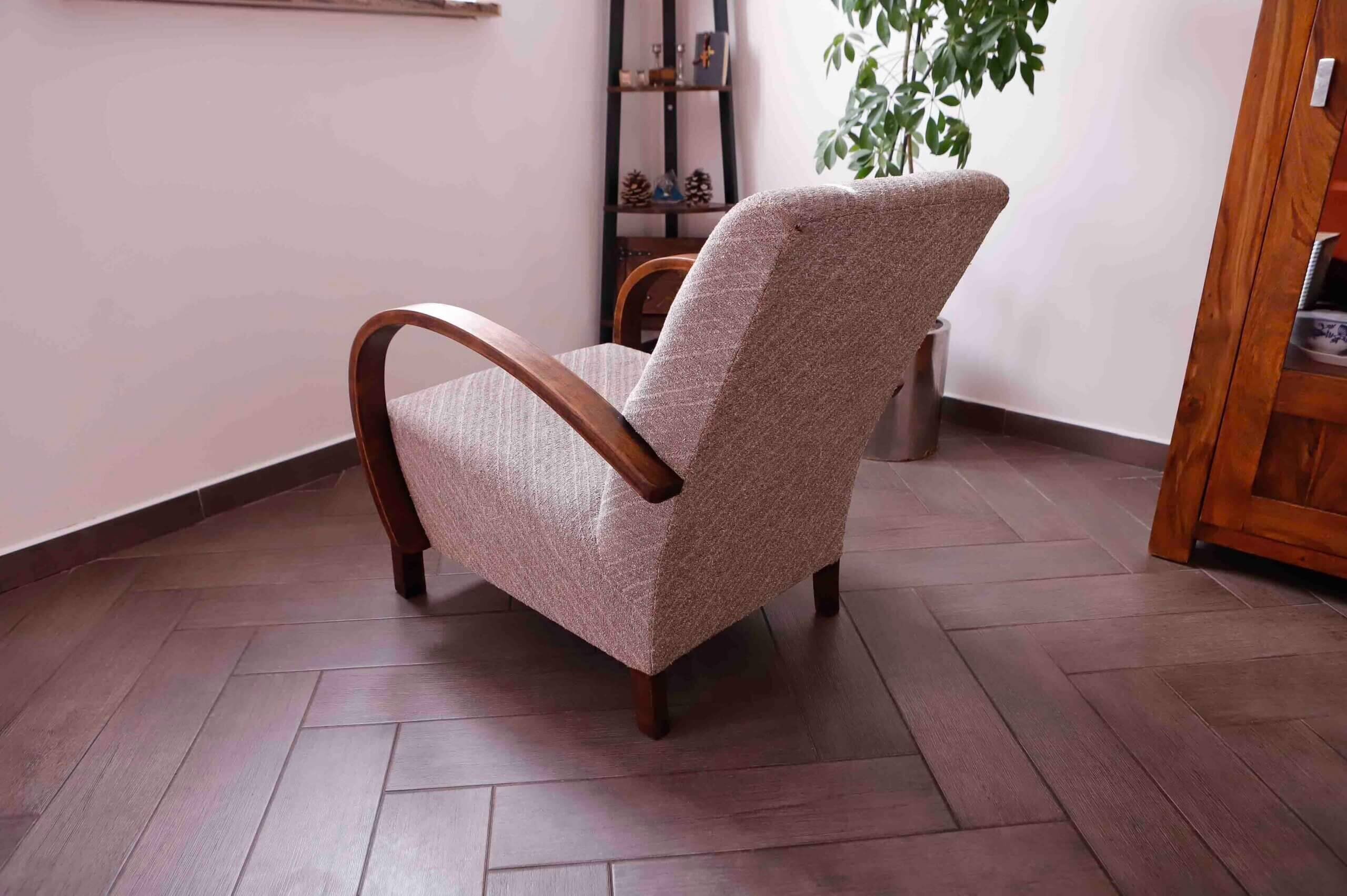 Halabala armchair – type C, iconic Czechoslovak design from the 1950s