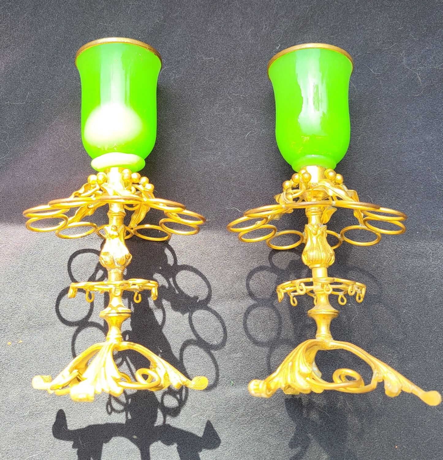 Paire de porte cigares en opaline verte (uranium/ouraline) Napoléon III