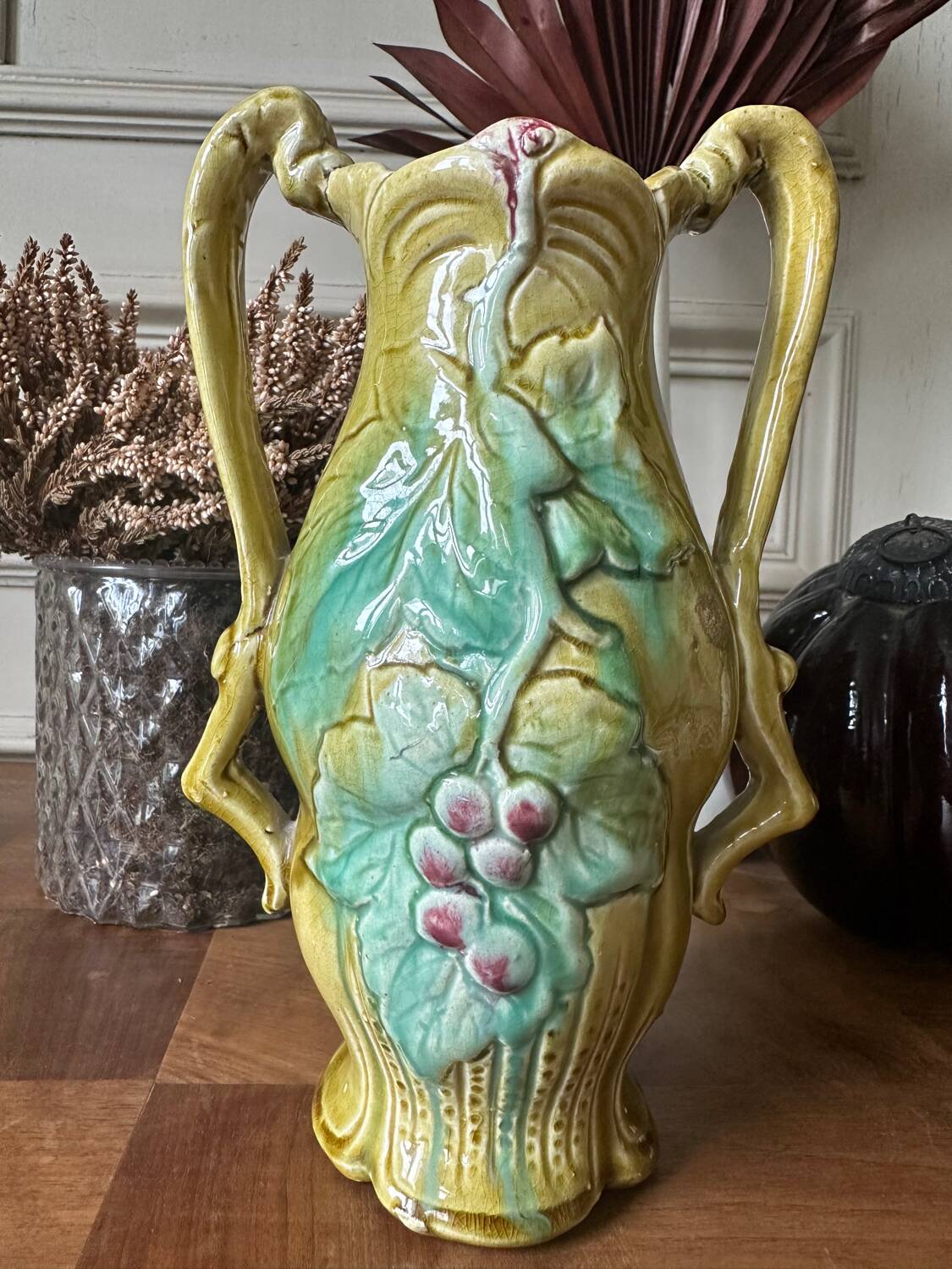 Art Nouveau vase in stamped slip