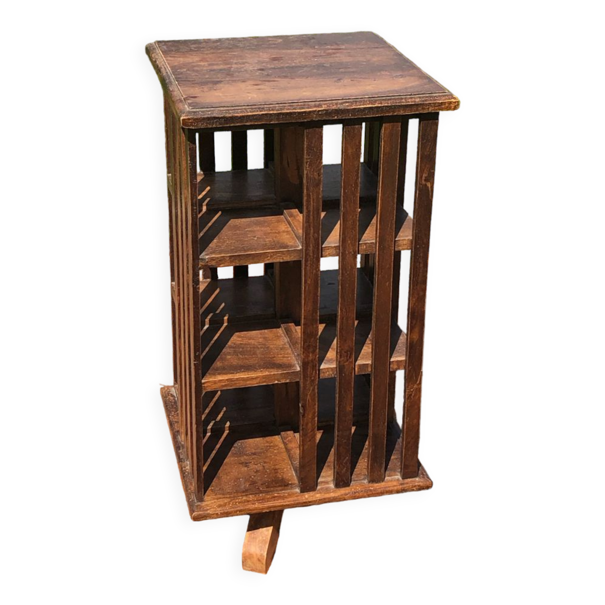 Library cabinet / rotating cd