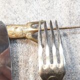 Salamander cutlery tray