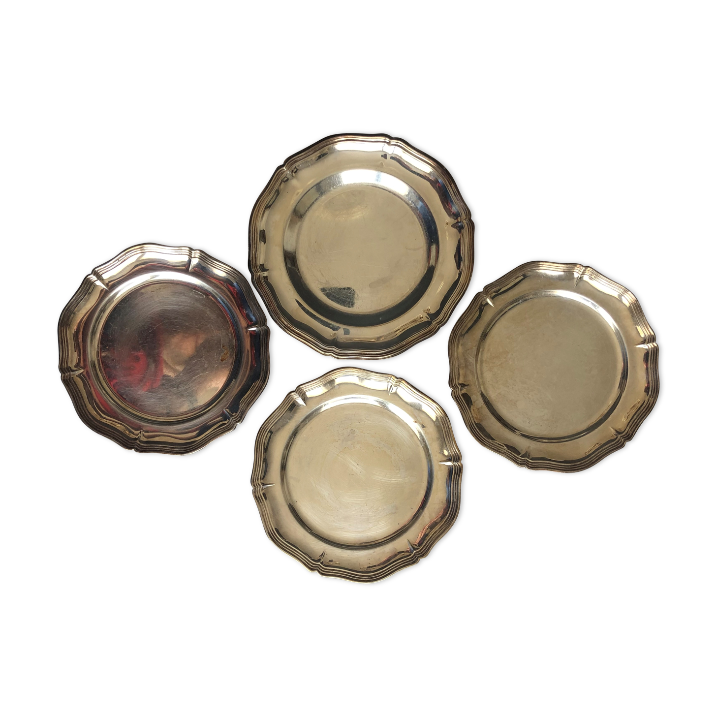 4 Silver metal bottle bottom