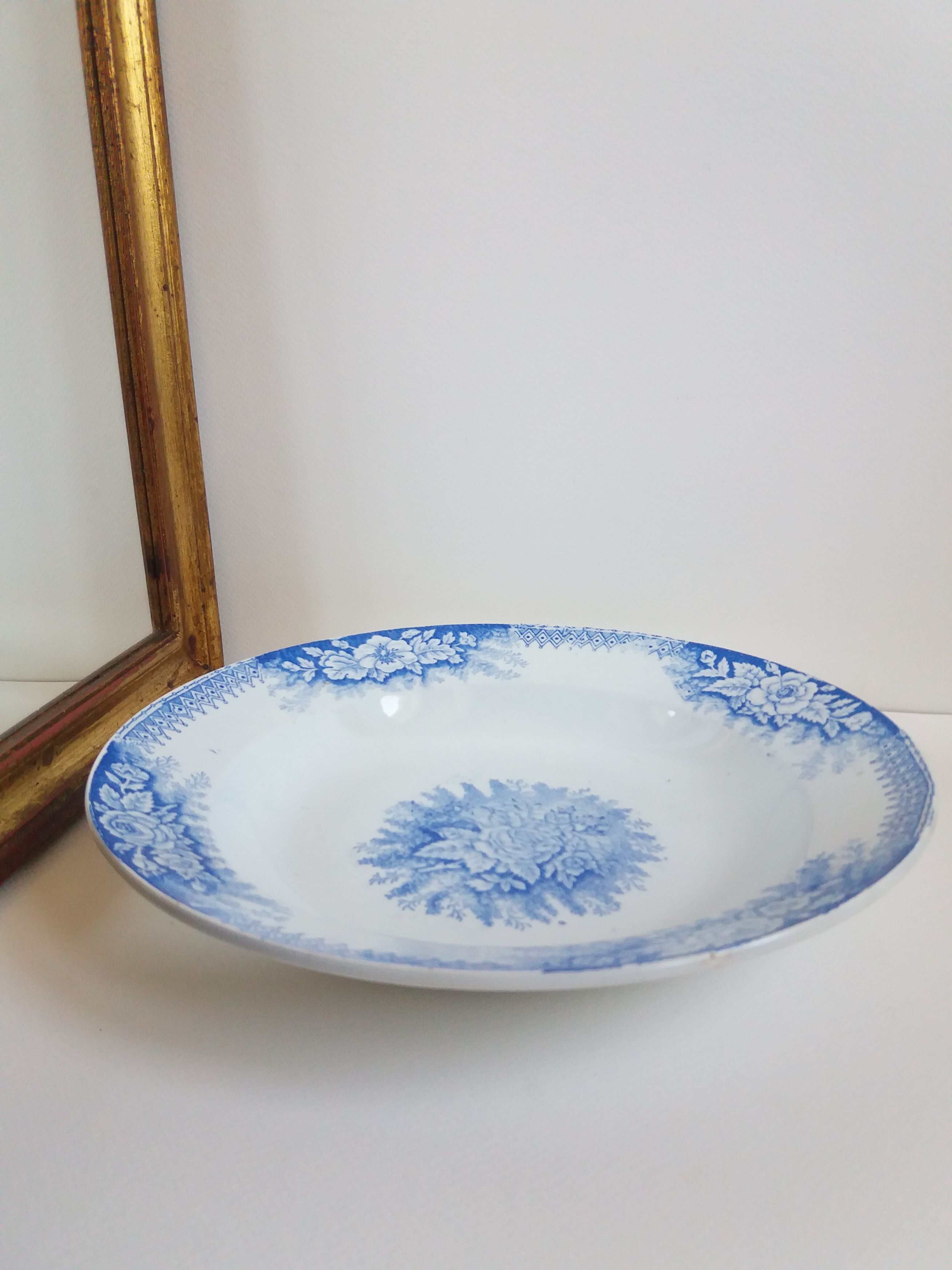 St Amand and Hamage deep dish