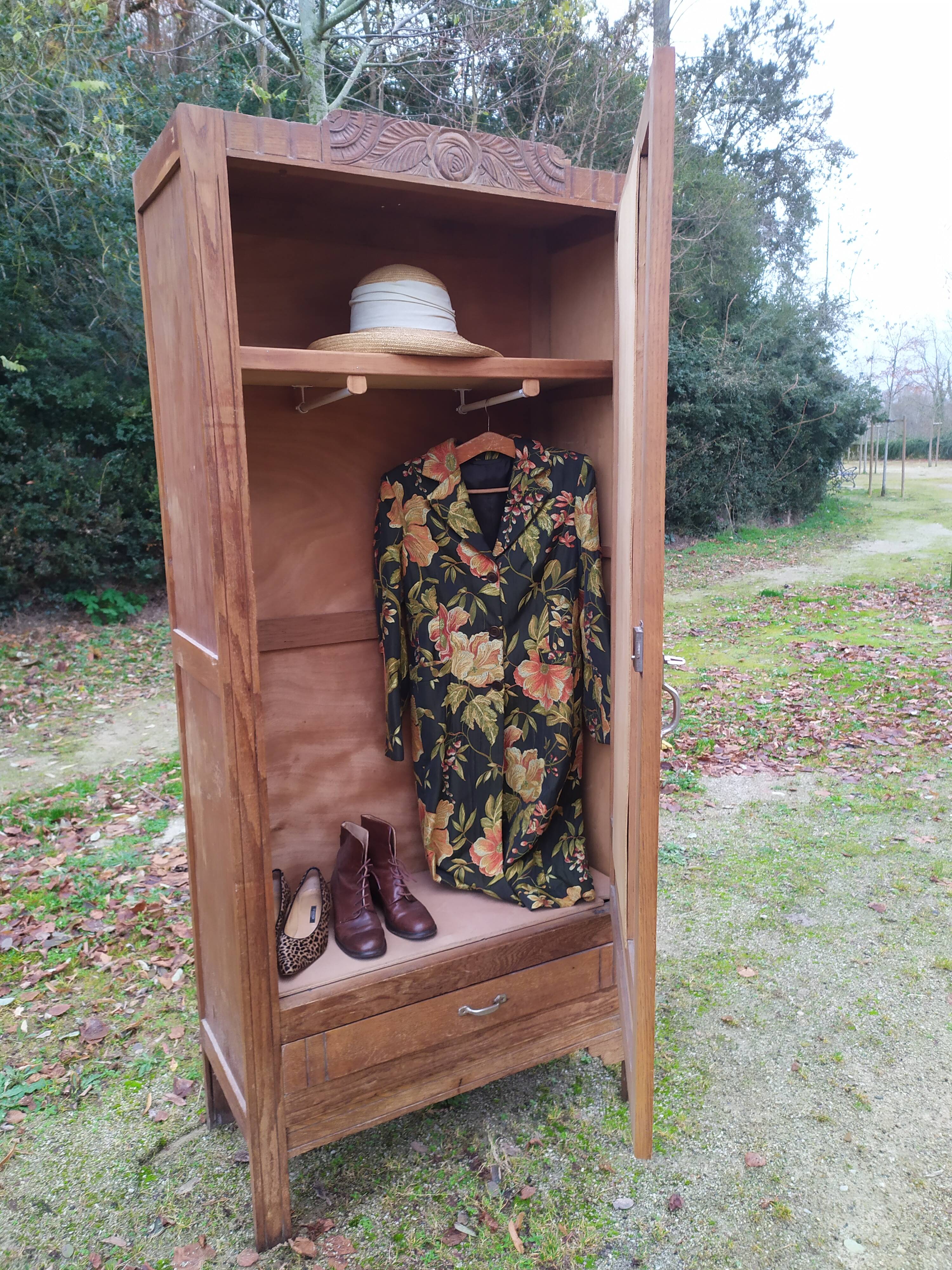 Armoire parisienne art déco