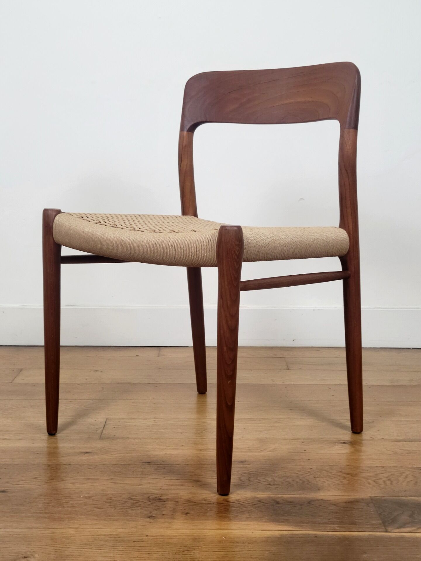 Set of 5 Niels O. Møller Model 75 dining chairs for J.L. Møllers Møbelfabrik