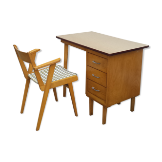 Bureau et fauteuil scandinave