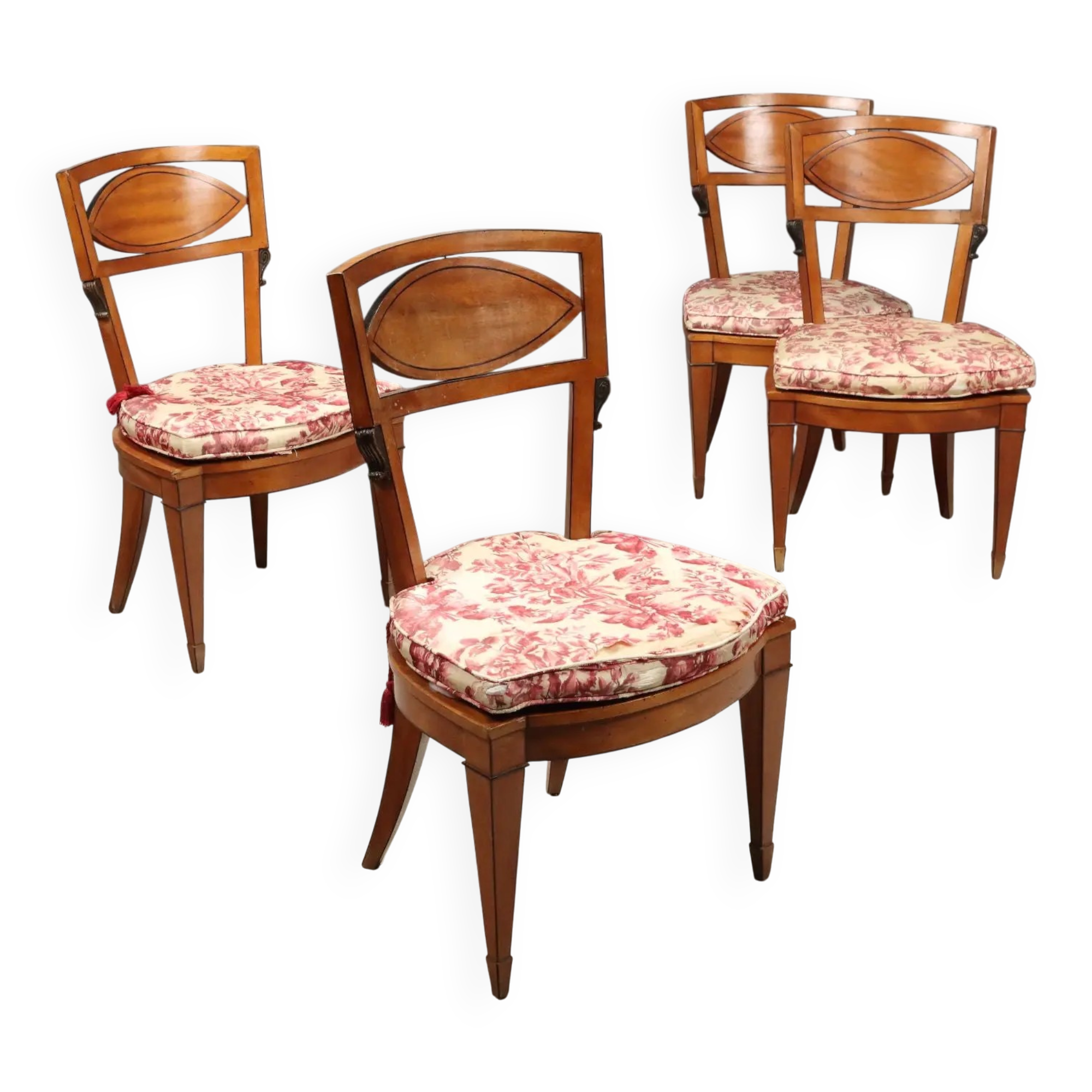 Antique Regency style chairs in mahogany and XX Century fabric.