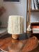 Lampe de bureau céramique et sisal laine