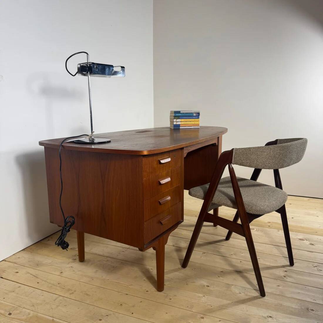 Vintage teak desk by H.P. Hansen – Mid-century elegance for refined interiors