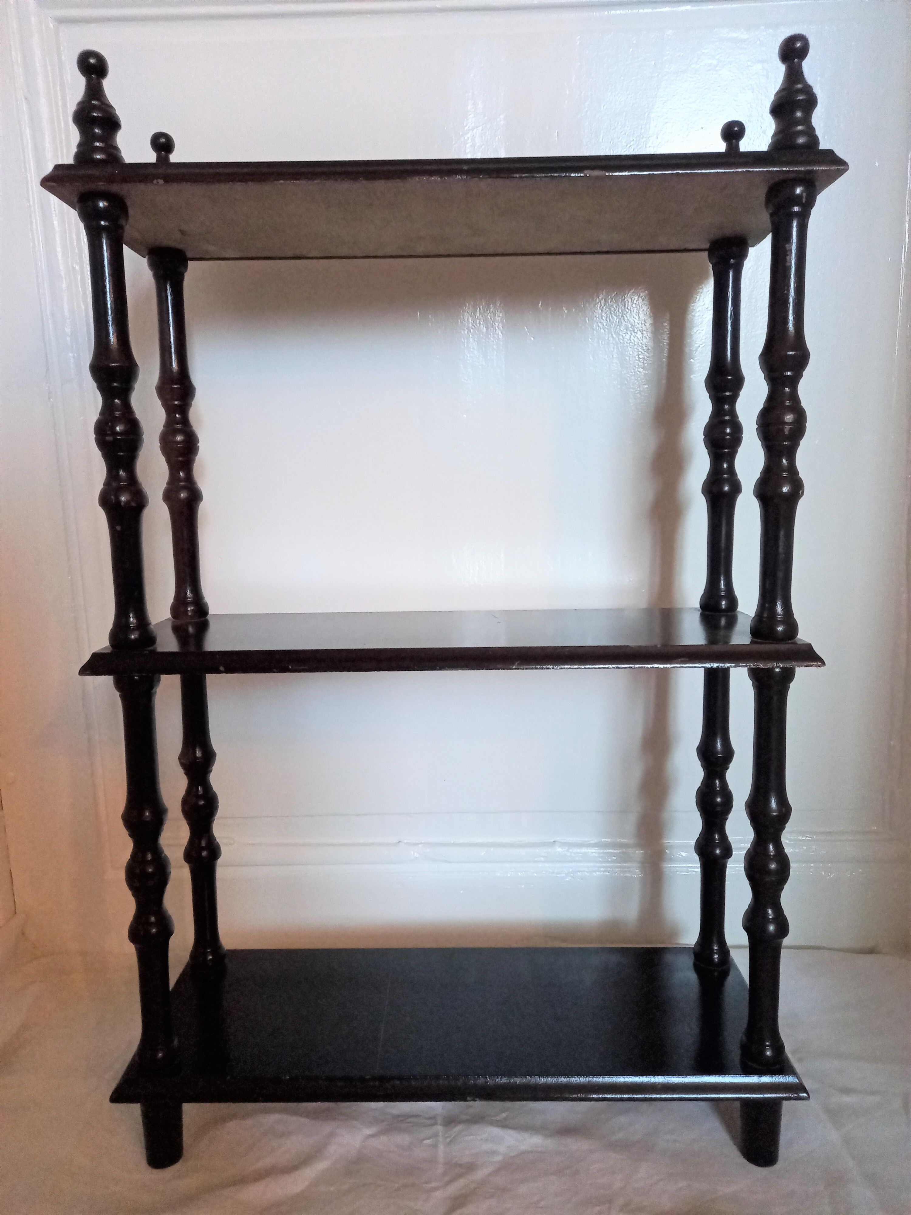 Wooden shelf 3 trays