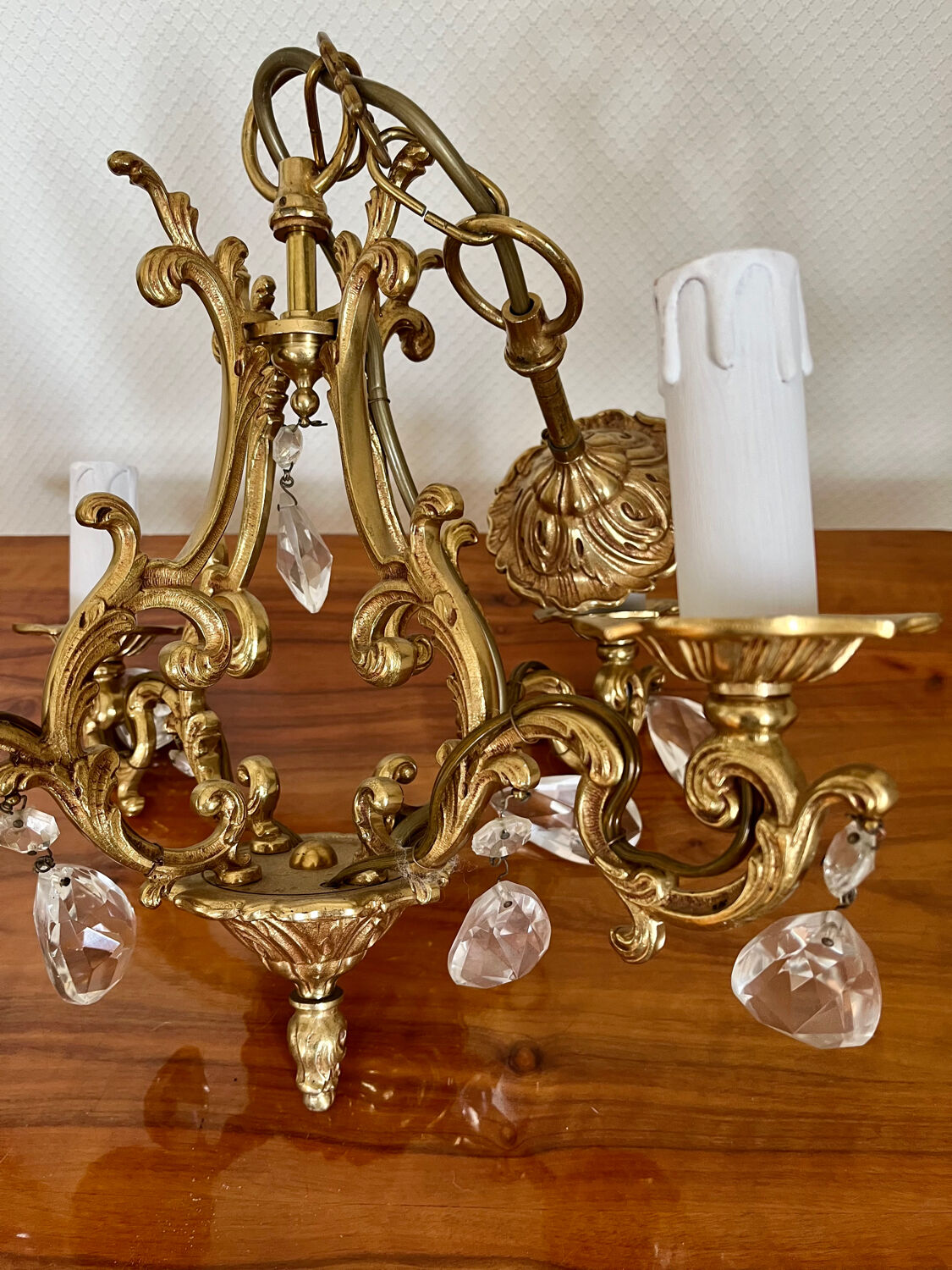 Lustre en bronze doré à pampilles anciennes