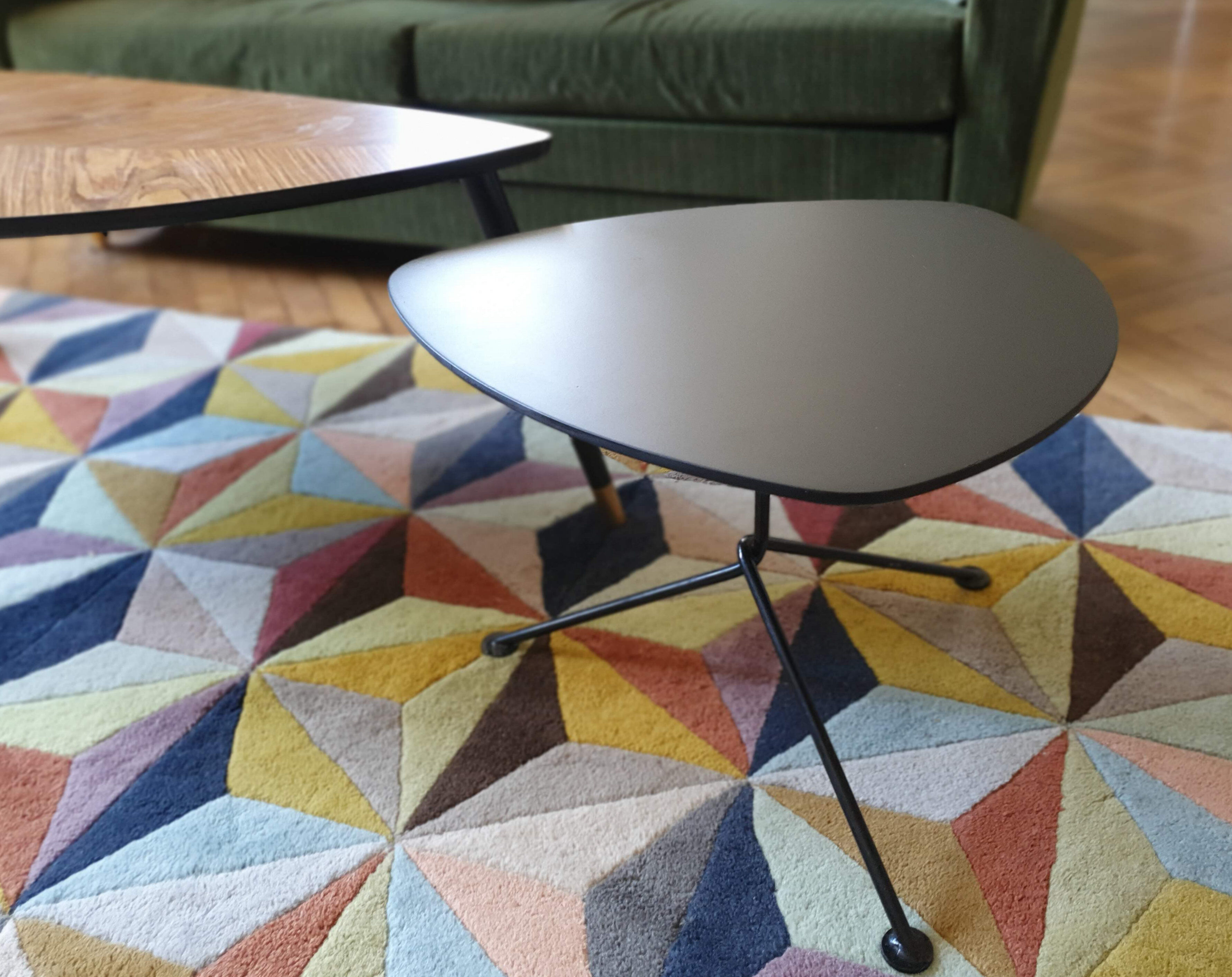 Side or living room table