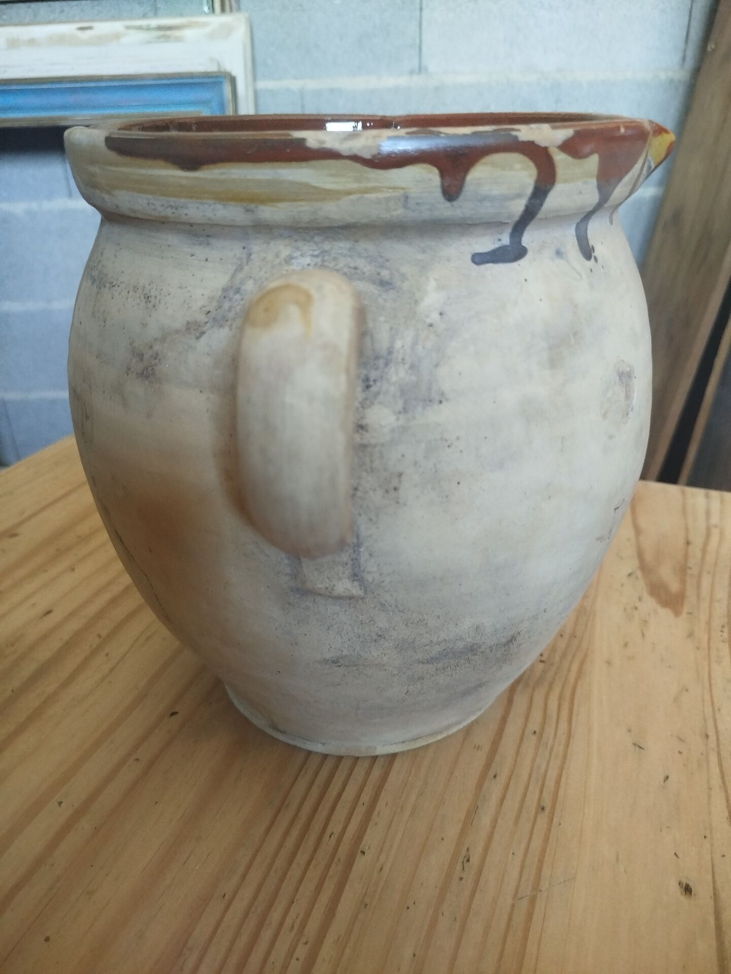 Pot en terre cuite
