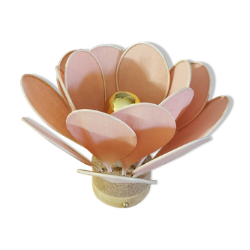 Flower table lamp made of rattan and blush pink linen petals