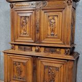 Bellifontain cabinet with 4 recessed panels, 17th century, in solid walnut
